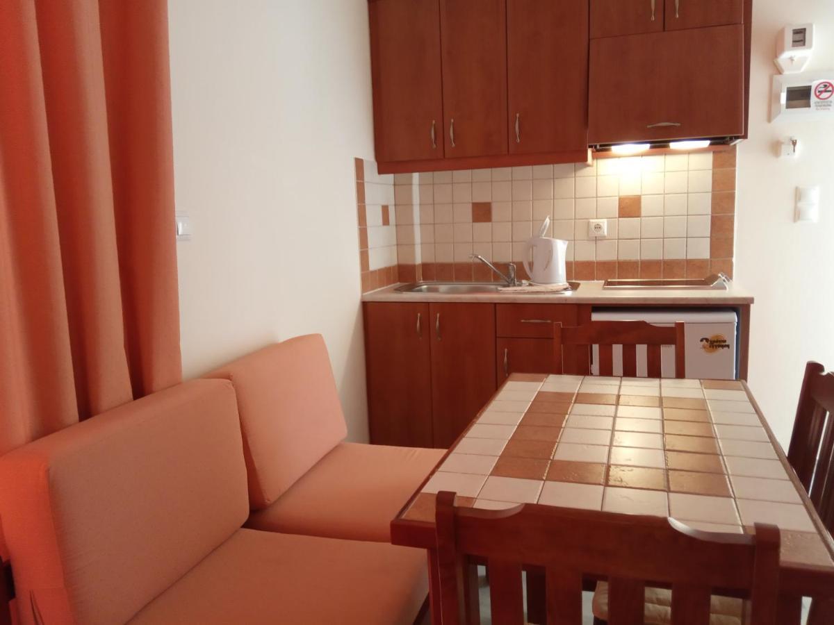 Malou Apartments Kato Daratso Zewnętrze zdjęcie
